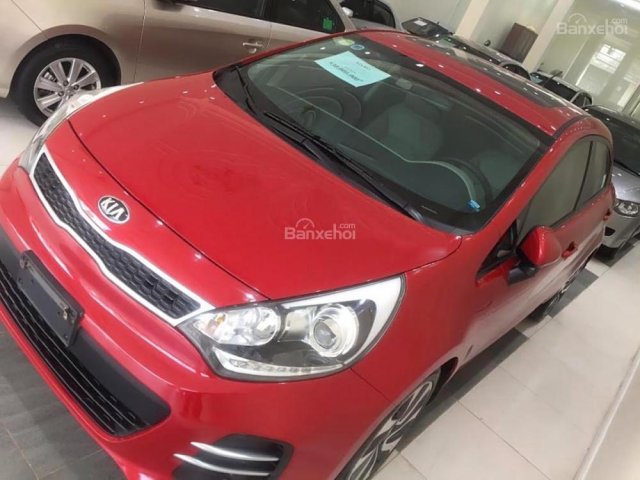 Bán xe Kia Rio AT năm sản xuất 2015, màu đỏ, xe nhập