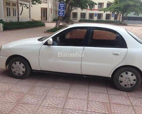 Bán Daewoo Lanos đời 2003, màu trắng, giá chỉ 54 triệu