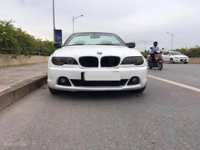 Bán xe BMW 3 Series 318i 2004, màu trắng, giá chỉ 438 triệu