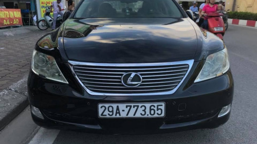 Cần bán Lexus LS 4.6 AT năm 2008, màu đen, nhập khẩu như mới