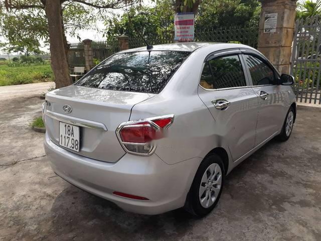 Cần bán lại xe Hyundai Grand i10 sản xuất năm 2015, màu bạc, nhập khẩu nguyên chiếc chính chủ