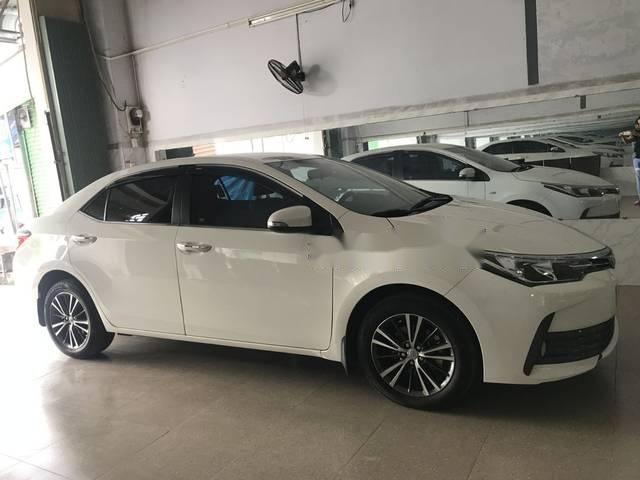 Bán Toyota Corolla Altis 2017 G tự động, giá tố