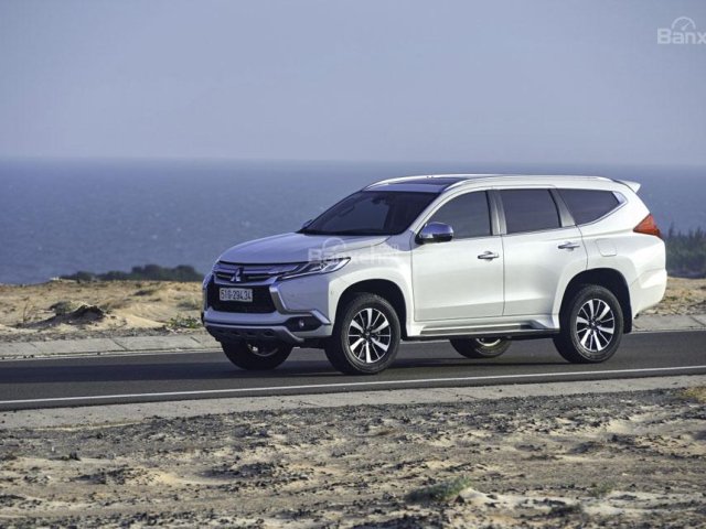 Bán Mitsubishi Pajero, all new máy dầu tại Quảng Bình