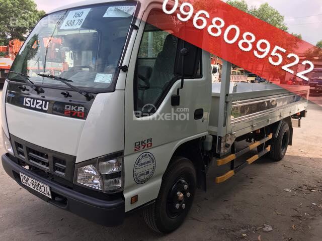 Bán xe tải Isuzu 2.4 tấn thùng kín, thùng mui các loại KM thuế trước bạ giá cả cạnh tranh, LH: Ms Linh 0968.089.522