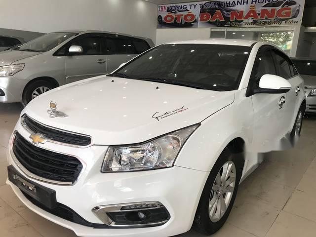 Cần bán Chevrolet Cruze 2016, màu trắng, giá tốt