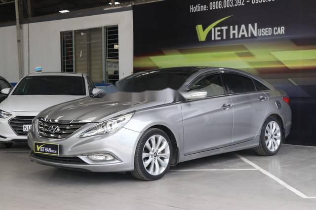 Cần bán xe Hyundai Sonata 2.0AT đời 2012, giá tốt