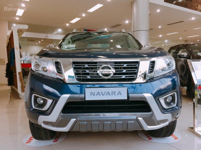 Cần bán xe Nissan Navara VL Premium năm 2018, màu xanh lam, xe nhập, gọi ngay: 098.590.4400
