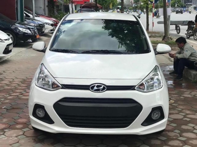 Cần bán gấp Hyundai Grand i10 1.0 MT đời 2016, màu trắng, nhập khẩu  