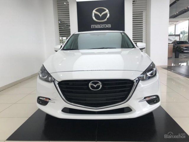 Bán xe Mazda 3, Ưu đãi siêu tốt tháng 10 + 1 năm bảo hiểm thân vỏ - Hỗ trợ trả góp lên đến 90%. L/H 0979185896