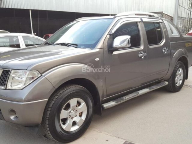 Bán tải Nissan Navara, máy dầu, số sàn 6 cấp 2 cầu nhập khẩu Thái Lan 2012, đăng ký 2013 màu xám