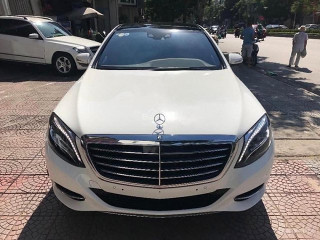 Bán ô tô Mercedes S400L 2017, màu trắng như mới