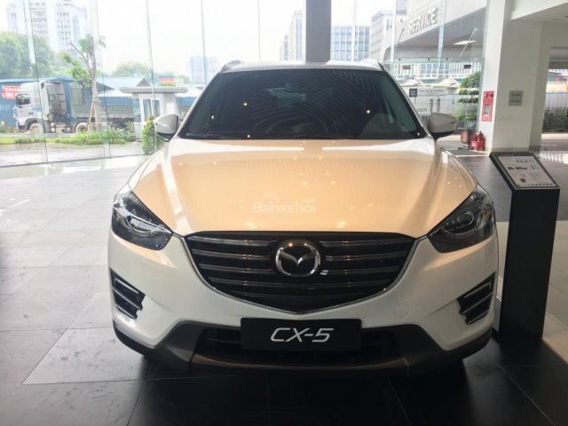 Bán xe Mazda CX 5 2.0 đời 2018, màu trắng