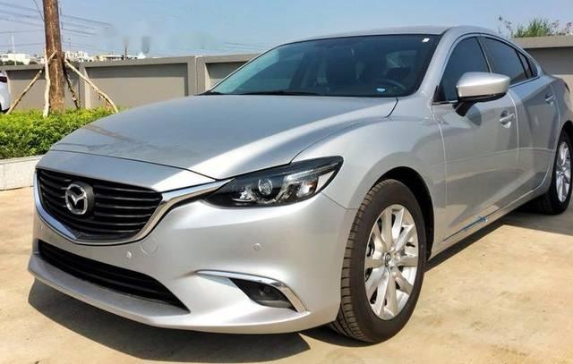 Bán Mazda 6 đời 2018, màu bạc