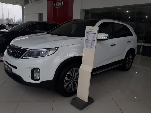 Cần bán Kia Sorento sản xuất 2018, giá 789 triệu. Liên hệ: 0917096288