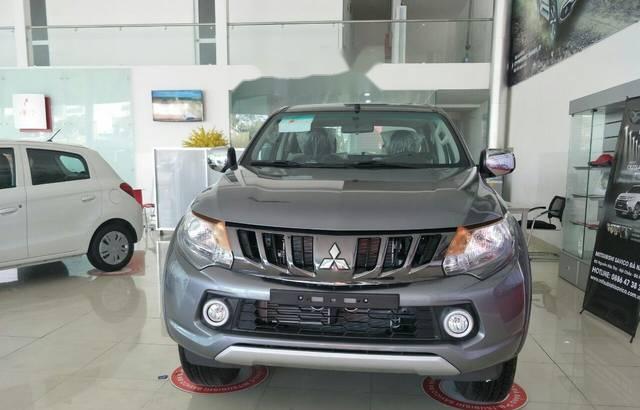 Bán Mitsubishi Triton sản xuất 2018, màu xám, nhập khẩu  