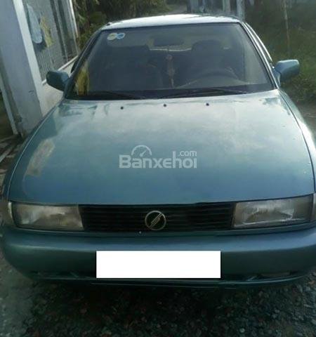 Cần bán xe Nissan Sunny năm 1992, màu xanh lam, xe nhập như mới 0