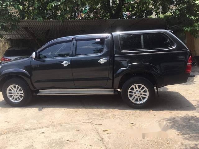 Bán Toyota Hilux 3.0G 4x4MT đời 2014, nhập khẩu nguyên chiếc 