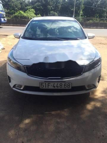 Bán Kia Cerato năm 2016, màu trắng 