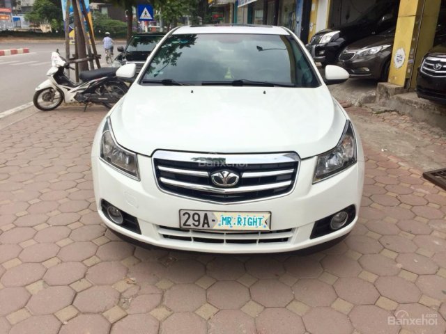 Cần bán xe Daewoo Lacetti CDX sản xuất 2011, màu trắng, nhập khẩu Hàn Quốc