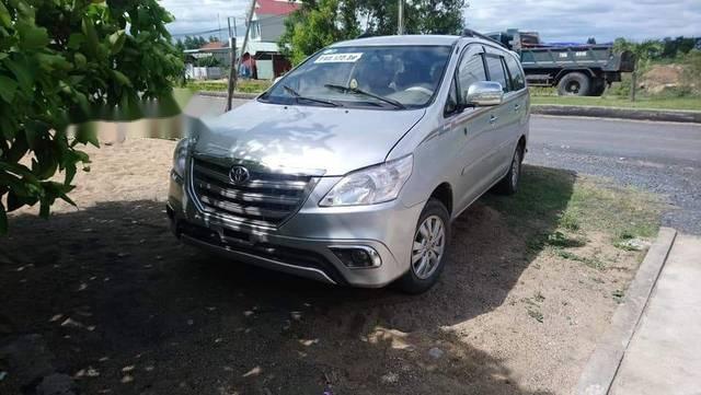 Chính chủ bán xe Toyota Innova E đời 2008, màu bạc