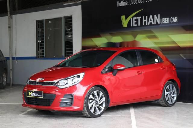 Cần bán xe Kia Rio 1.4AT đời 2015, màu đỏ