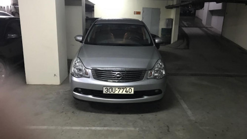 Bán Nissan Bluebird 2.0 AT đời 2009, xe nhập  