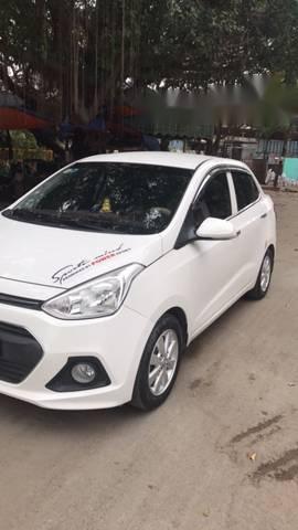 Cần bán gấp Hyundai Grand i10 đời 2017, màu trắng chính chủ, giá 450tr