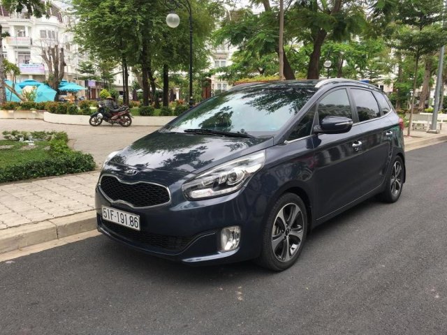 Bán xe Kia Rondo AT 2.0 GATH, đời 2015, màu xanh lam