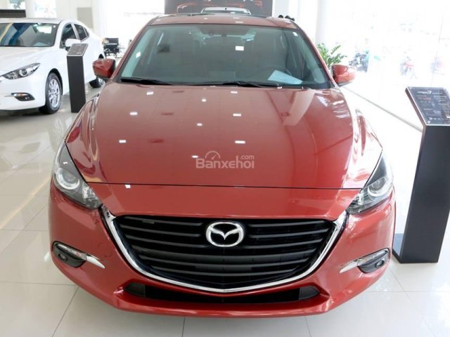 Bán Mazda 3 1.5 năm 2018, màu đỏ 