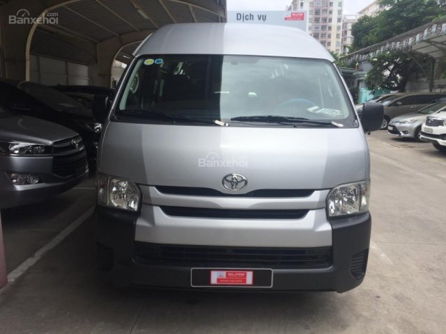 Bán xe 16 chỗ Hiace màu bạc, đời 2014 trả góp