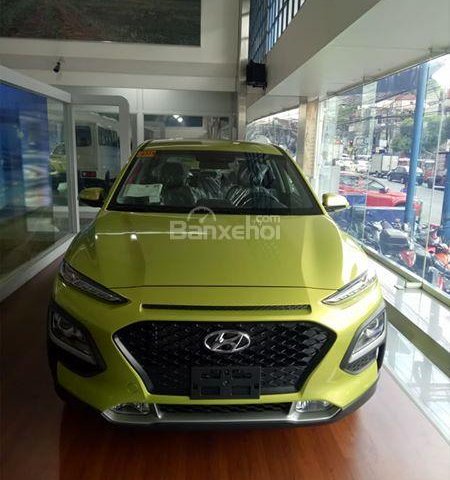 Bán ô tô Hyundai Kona 2.0 sản xuất 2018, màu xanh lục