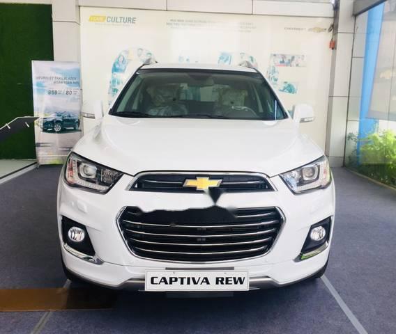 Cần bán Chevrolet Captiva Revv sản xuất năm 2018, màu trắng