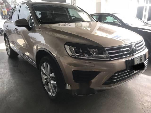 Bán xe Volkswagen Touareg 2016 3.6 AT 2016, nhà chạy  