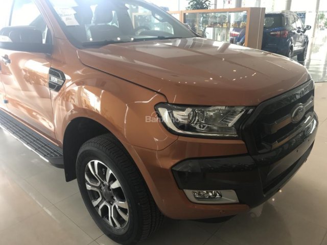 Bán Ford Ranger sản xuất 2018 màu cam, xe nhập
