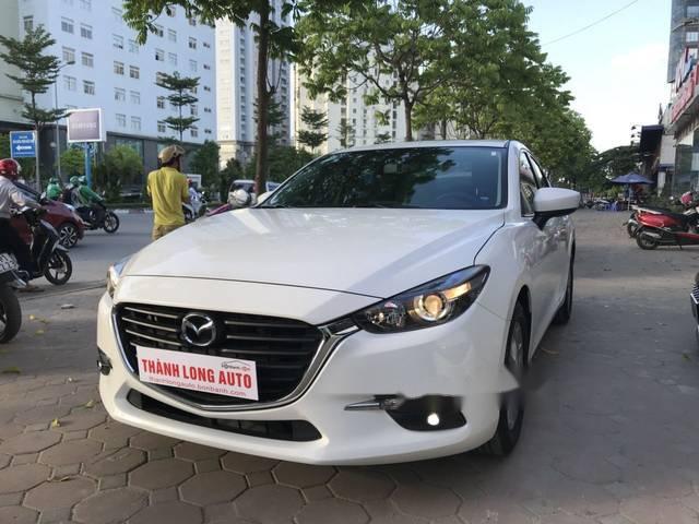 Bán Mazda 3 Facelift sản xuất 2017, màu trắng, 683 triệu