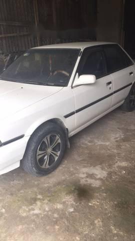 Bán ô tô Toyota Camry đời 1989, màu trắng