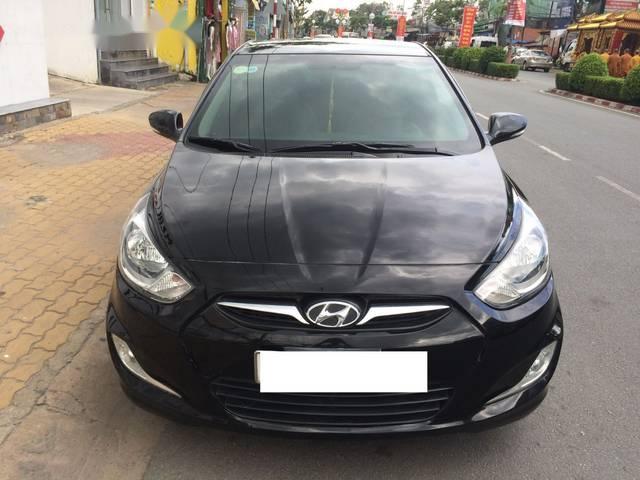 Cần bán Hyundai Accent 2012, tự động, giá chỉ 390 triệu