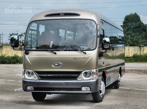 Bán Hyundai County thân dài, thân ngắn giao xe ngay, hỗ trợ vay tới 70%