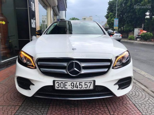 Bán Mercedes E300AMG SX 2016 màu trắng/nâu 7000km