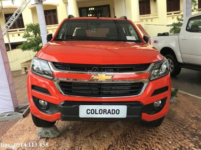 Bán xe Colorado High Country 2018 giá cực sốc, xe đủ màu giao ngay, 150tr có xe lăn bánh