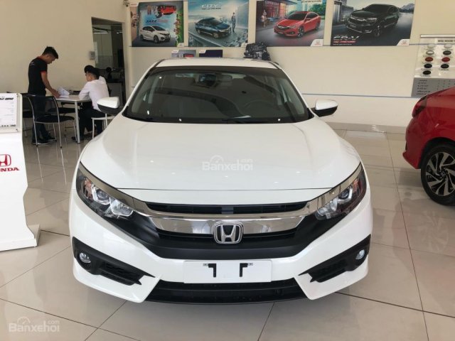 Bán xe Honda Civic 1.8E, đủ màu, giao liền, giá tốt nhất Sài Gòn, hotline: 0937582552