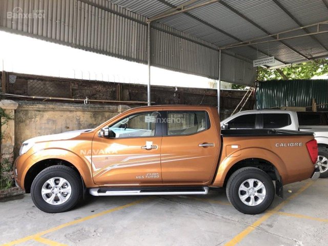 Bán Nissan Navara EL 2018, màu vàng, nhập khẩu nguyên chiếc