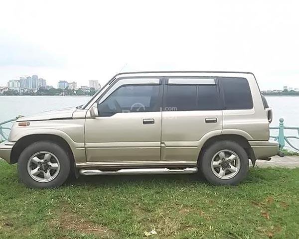 Cần bán lại xe Suzuki Vitara JLX đời 2004 chính chủ