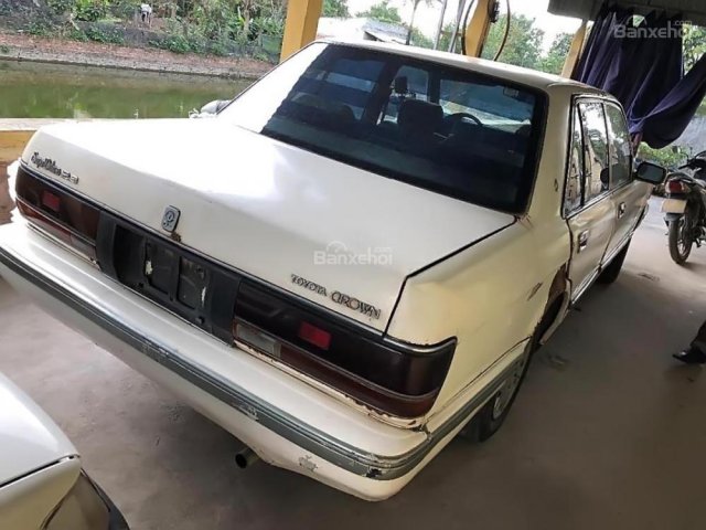 Bán Toyota Crown sản xuất 1990, màu trắng, nhập khẩu như mới 