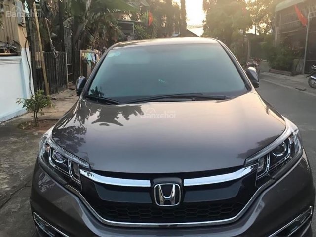 Cần bán gấp Honda CR V 2.0 AT 2017, màu nâu 