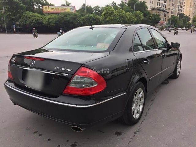 Bán xe Mercedes E280 đời 2008, màu đen như mới