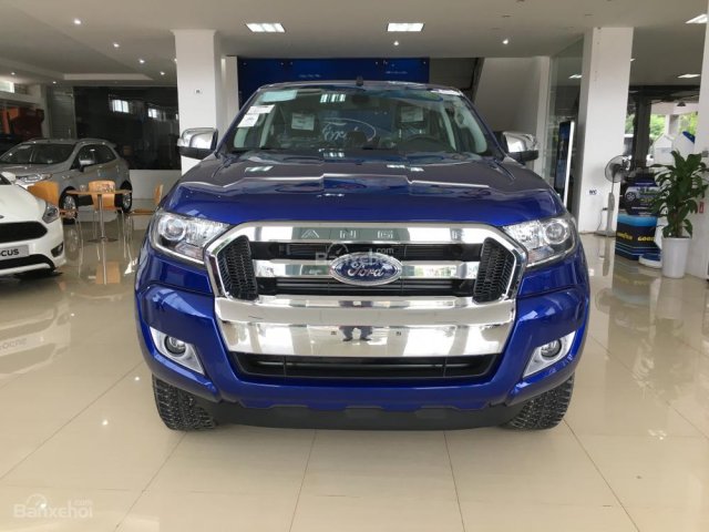 Bán Ford Ranger XLT số sàn 2 cầu, đủ màu, giao tại Sơn La, hỗ trợ trả góp - LH: 0941.921.742