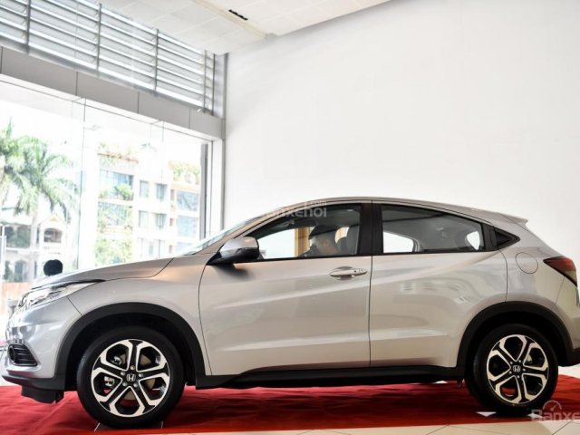 Cần bán Honda HR-V G đời 2018, màu bạc, nhập khẩu