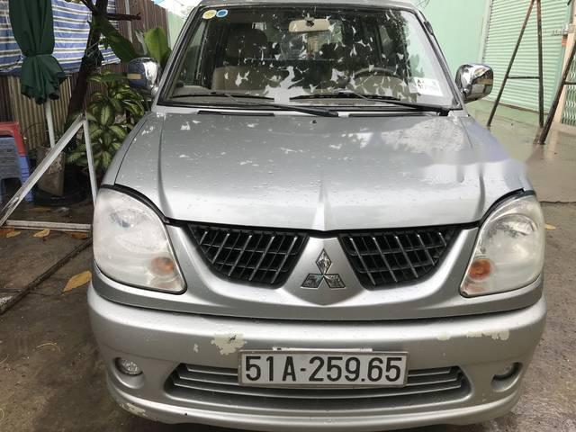 Bán Mitsubishi Jolie 2.0MPI đời 2005, màu bạc