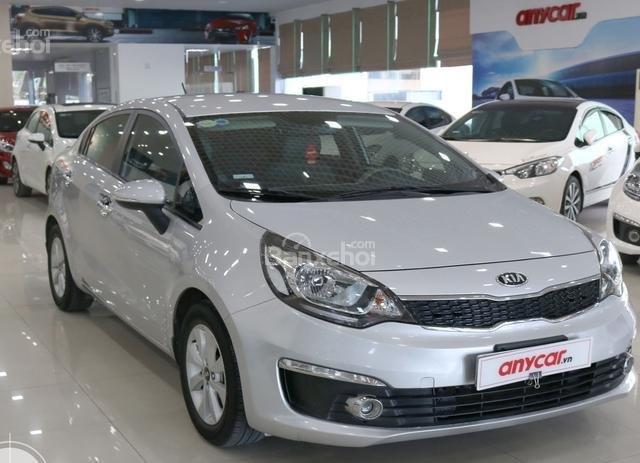 Bán ô tô Kia Rio 1.4AT 2015, màu bạc giá cạnh tranh